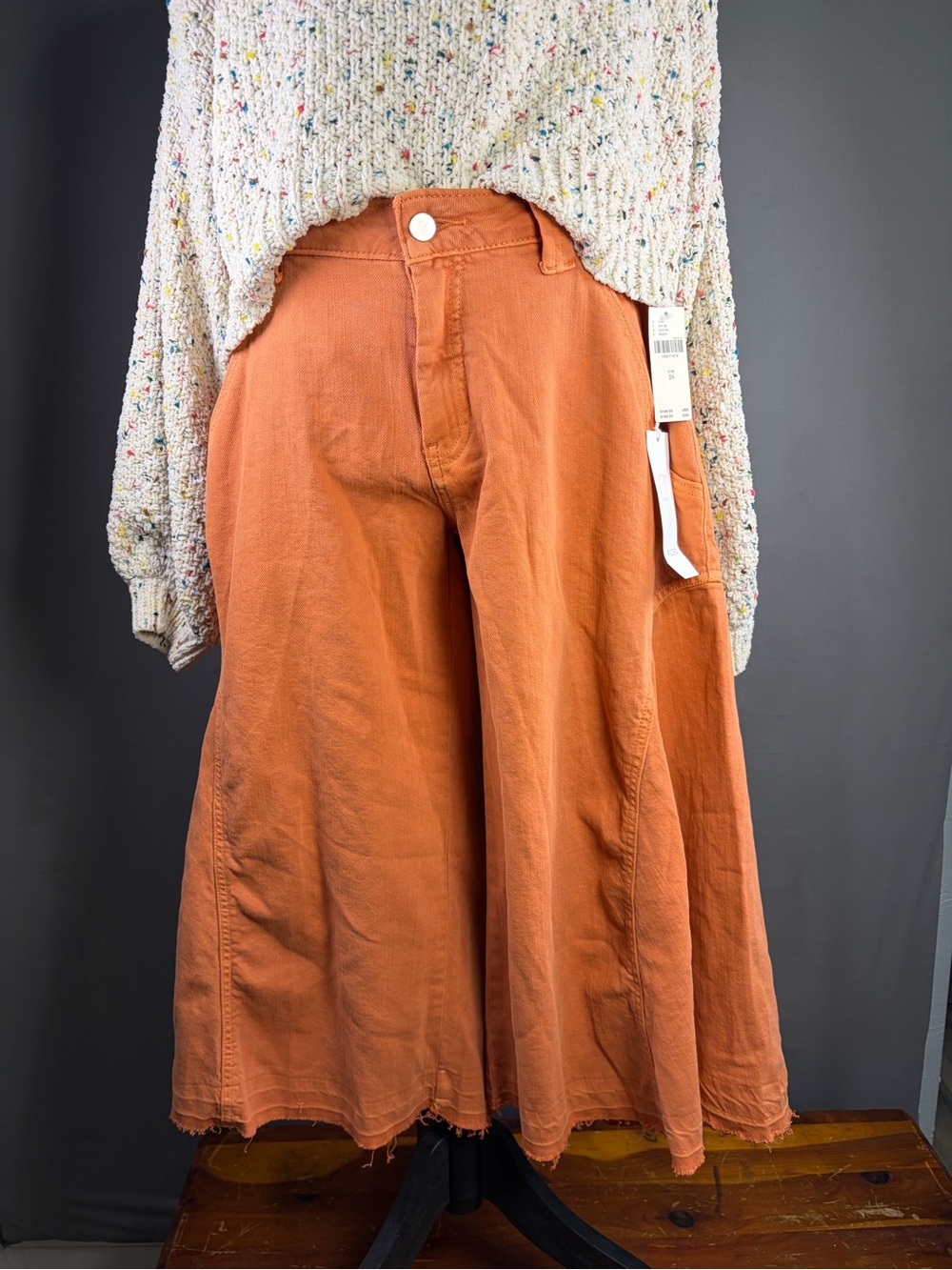 Pilcro Wide-Leg Cropped Jeans in Burnt Orange #fall